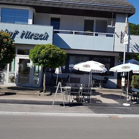 Hotel Restaurant Hirsch Schmiechen Екстериор снимка