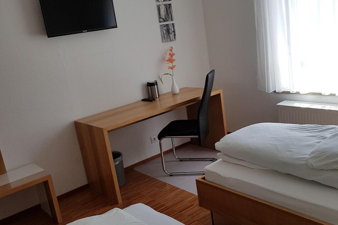 Hotel Restaurant Hirsch Schmiechen Екстериор снимка